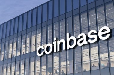 Coinbase Launches Innovative Smart Wallet for DeFi Newcomers